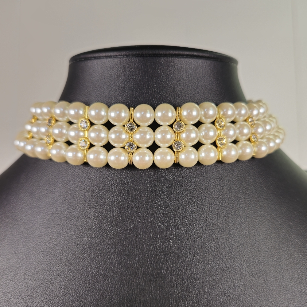 Stacked Faux Pearl Choker Necklace with Gold-tone details